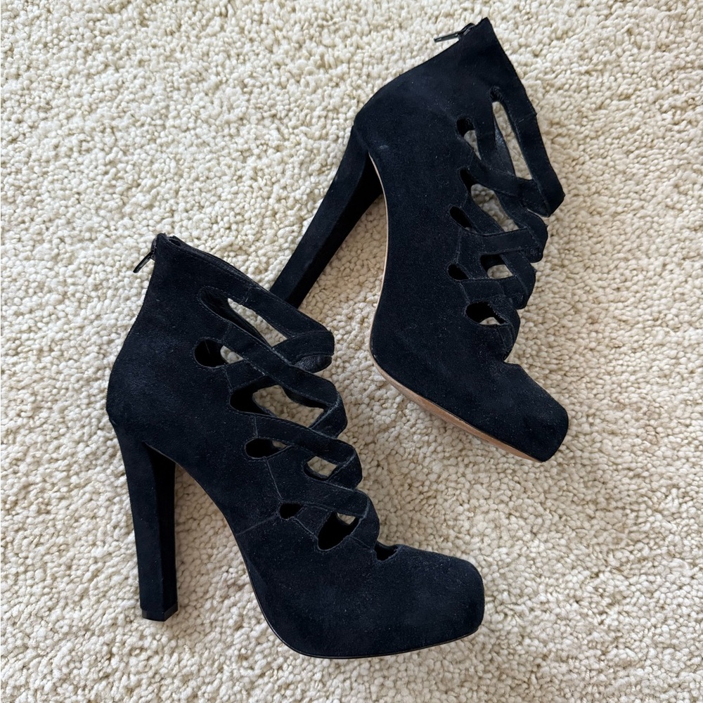 New Dolce Vita heels boot bootie platform suede leather cage cutout black 7.5